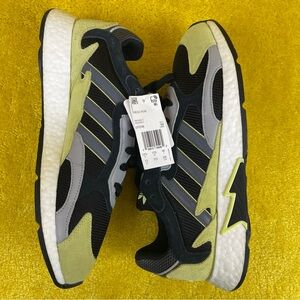 adidas Tresc Run Mossy Green EF0766 SiZe 13
No box
